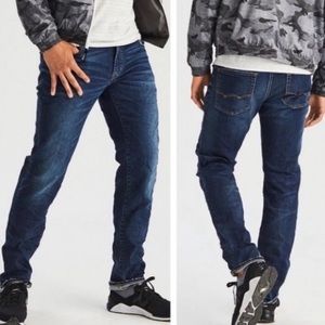 American Eagle Extreme Flex Slim Straight Jeans